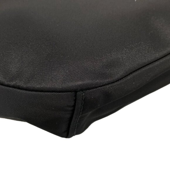 BURBERRY LONDON ENGLAND Black Nylon Leather Bum Bag - Picture 6 of 15